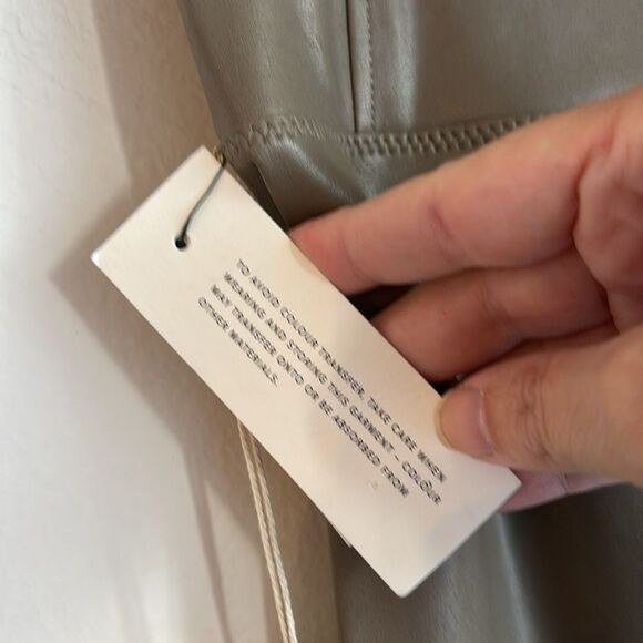 Wilfred Free Women Daria pants taupe shiitake faux leather Leggings XS short NWT - Picture 5 of 12